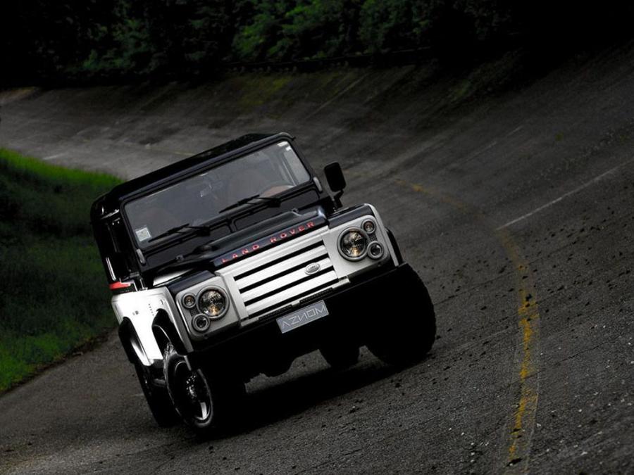  Land Rover Defender 90 by Aznom 2010 года  (фото 24 из 43)